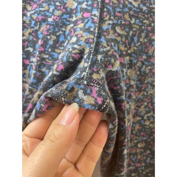 Nike Legend 2.0 Tight Fit Training Cropped Leggings Womens XS Black Print - Picture 3 of 9